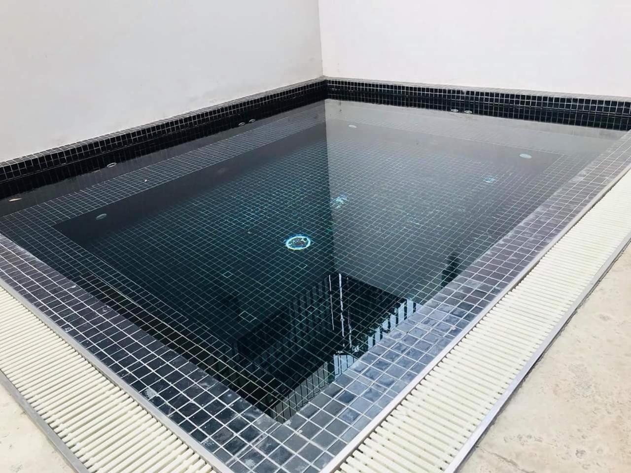 ホーチミン市グレンウッド スイーツアパートメント エクステリア 写真